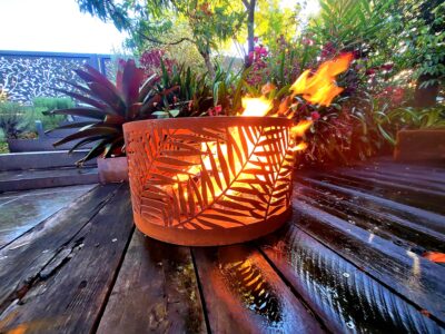 Squat round firepit with "Kentia" pattern