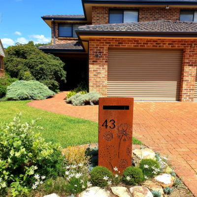 Medium Letterbox with Agapanthas pattern - Natural Rust Finish