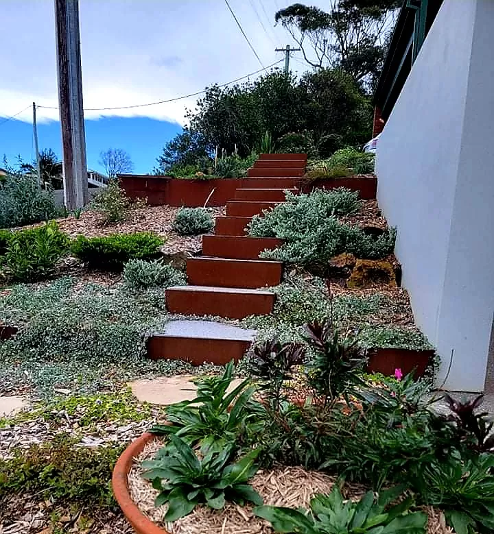 Cor-Ten steel step risers